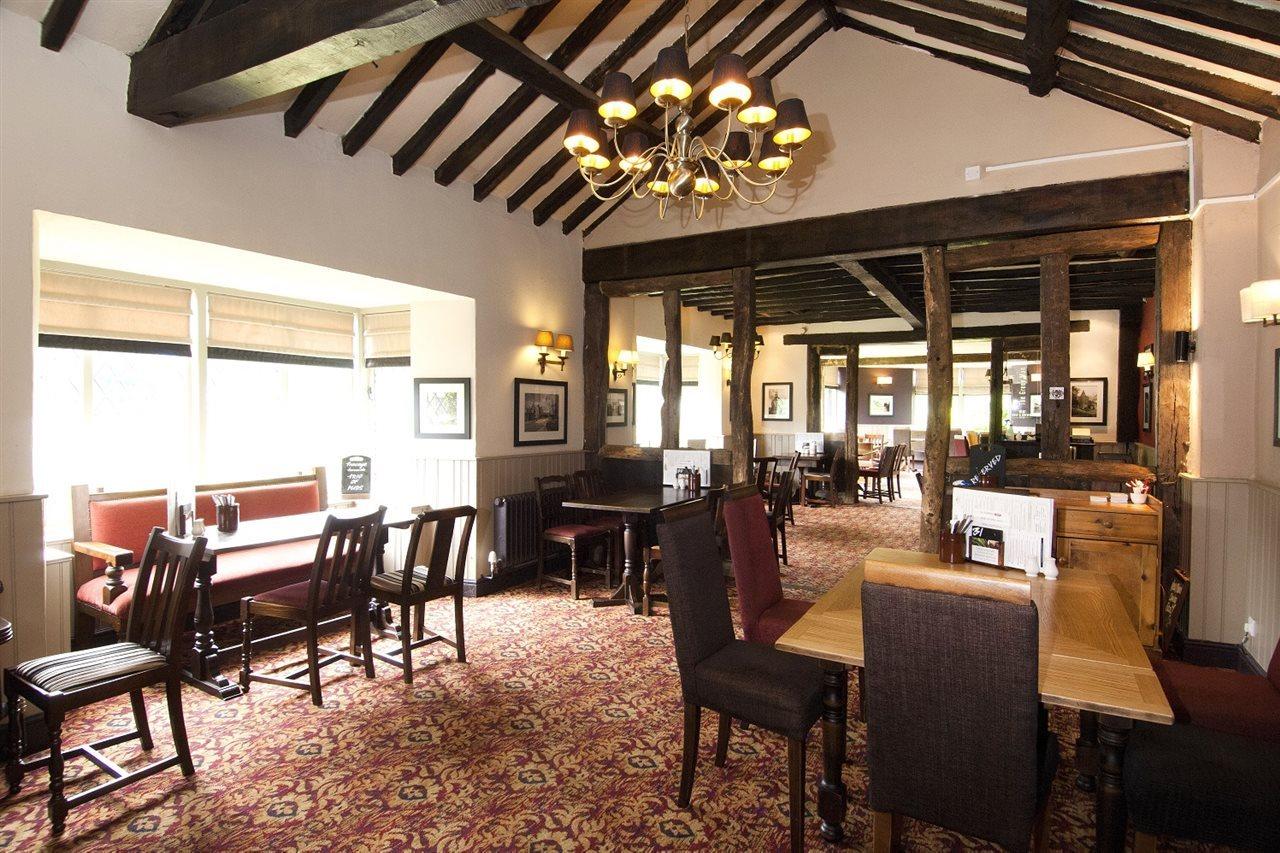 Premier Inn Premier Inn Silverstone Syresham Екстер'єр фото