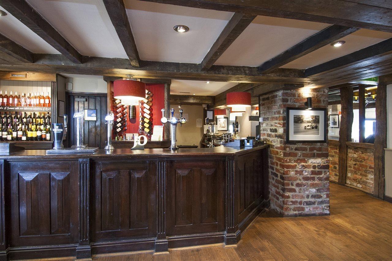 Premier Inn Premier Inn Silverstone Syresham Екстер'єр фото
